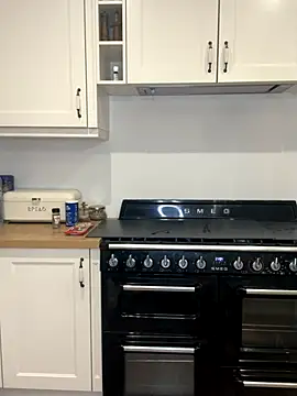 carlaaa online show from September 24, 2025, 8:04 pm