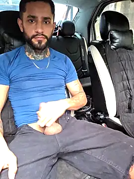 christangel 96  online show from April 6, 2026, 5:14 pm