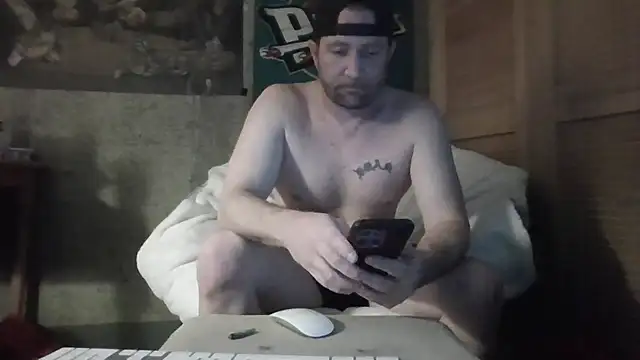 Snapshot of Edward_LongCock chatting on May 30, 2026, 7:25 am Edward LongCock online show from May 30, 2026, 7:25 am
