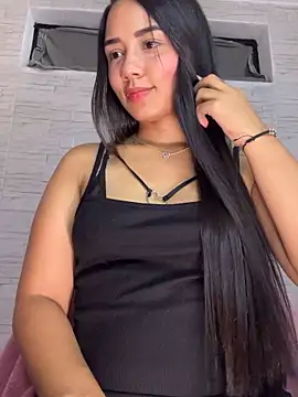 Snapshot of _Luana chatting on June 19, 2026, 1:55 am Luana online show from June 19, 2026, 1:55 am