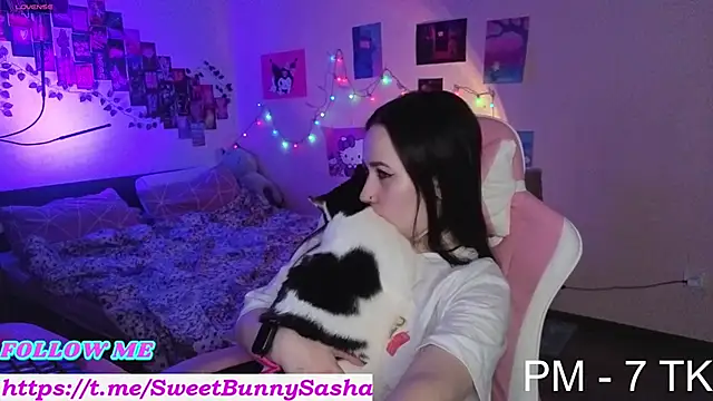 Bunny  of love online show from February 9, 2026, 11:47 pm