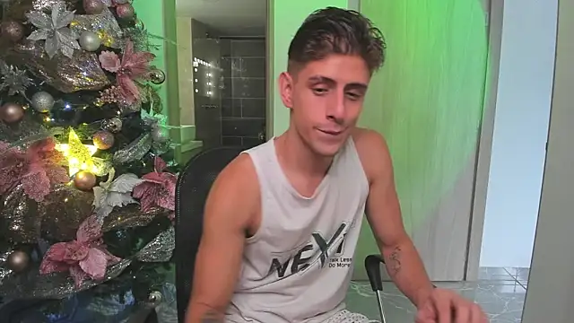 Jasperjoness online show from December 16, 2024, 8:58 pm