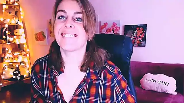 Snapshot of Hot_Milady chatting on January 24, 2025, 8:02 am Hot Milady online show from January 24, 2025, 8:02 am