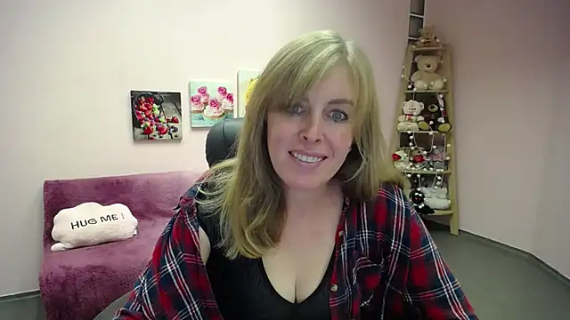 Snapshot of Hot_Milady chatting on October 1, 2025, 7:46 am Hot Milady online show from October 1, 2025, 7:46 am