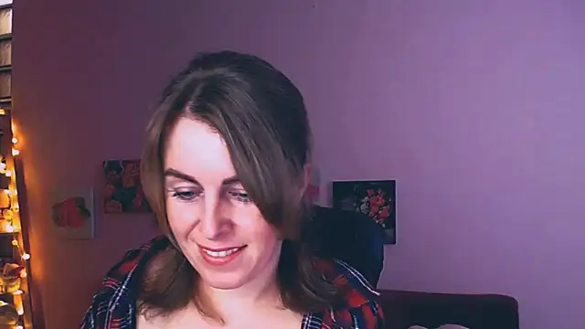 Snapshot of Hot_Milady chatting on January 28, 2025, 7:32 am Hot Milady online show from January 28, 2025, 7:32 am