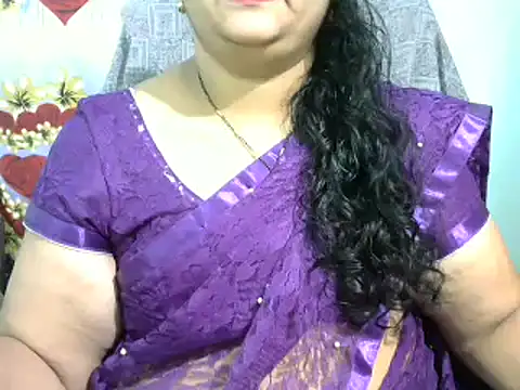 Snapshot of Naughty_Nityaa chatting on March 18, 2025, 3:33 pm Naughty Nityaa online show from March 18, 2025, 3:33 pm