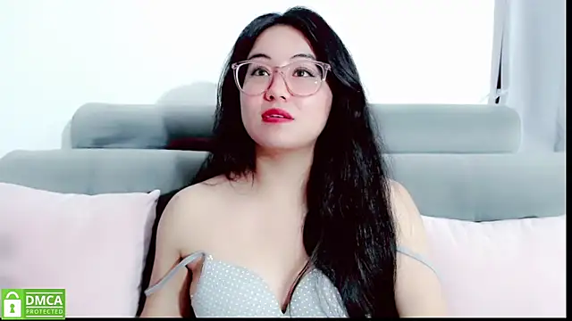 mariana katto online show from April 18, 2026, 7:58 pm