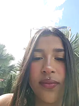 Snapshot of Mariangel_11 chatting on October 7, 2025, 2:07 pm Mariangel 11 online show from October 7, 2025, 2:07 pm