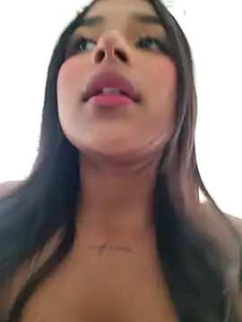 Mariangel 11 online show from December 5, 2025, 9:23 pm