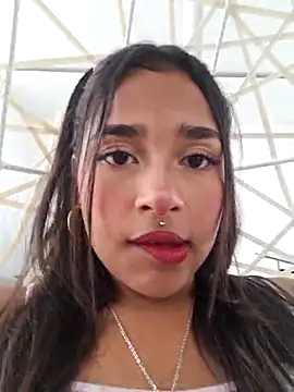 Snapshot of Mariangel_11 chatting on March 17, 2025, 2:56 pm Mariangel 11 online show from March 17, 2025, 2:56 pm