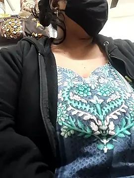 zeepe19 online show from January 7, 2026, 12:54 pm