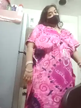 zeepe19 online show from April 5, 2026, 8:37 pm