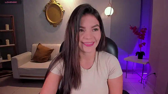 ValeriaRoldanX online show from February 5, 2026, 11:50 am