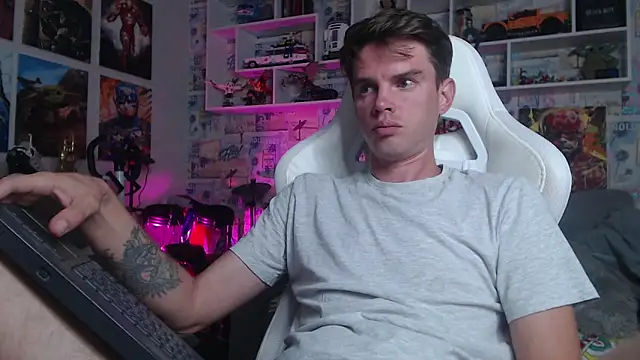 Mike Burn online show from September 14, 2025, 4:18 pm