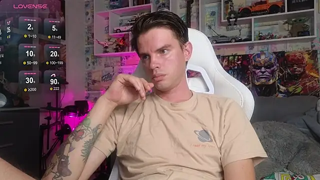 Mike Burn online show from October 12, 2025, 12:17 pm