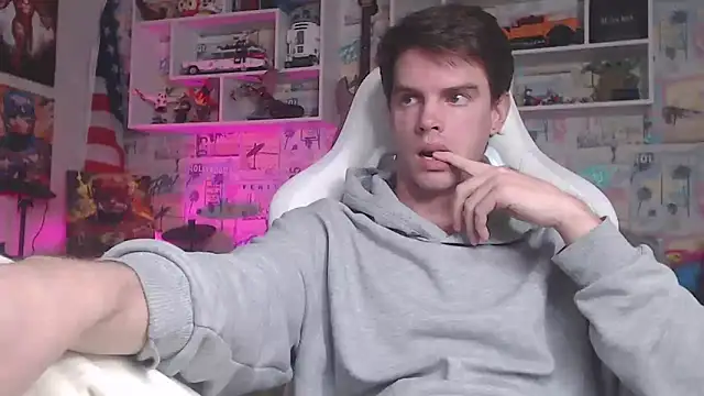 Mike Burn online show from February 26, 2025, 2:38 pm