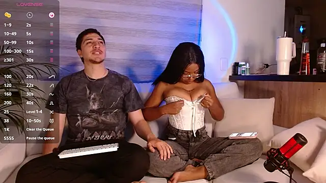 tiana nave online show from March 20, 2025, 3:56 am