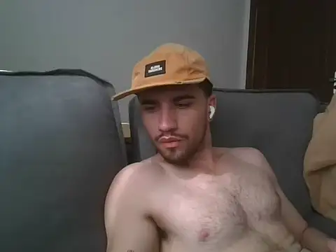 TomAlex online show from July 8, 2026, 2:51 pm