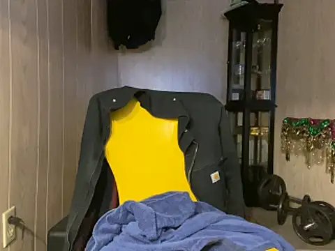 Gman143187 online show from April 14, 2026, 3:55 am