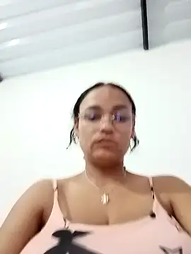 luna hell online show from December 1, 2025, 3:46 pm