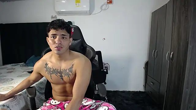 man dur07 online show from February 2, 2025, 6:31 pm