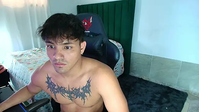 man dur07 online show from April 14, 2026, 9:53 pm