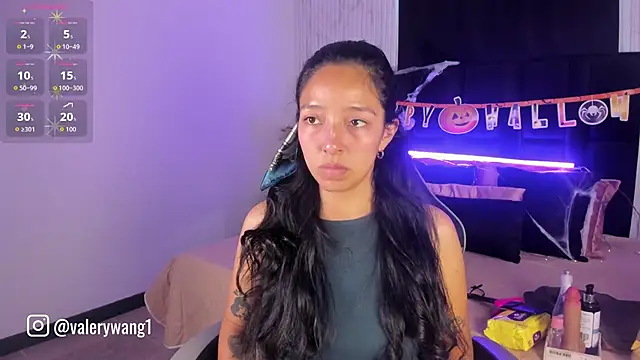 Valery wang online show from October 8, 2025, 11:34 am