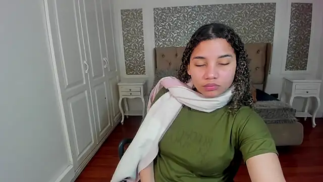 Mayaa ross online show from October 8, 2025, 2:13 am