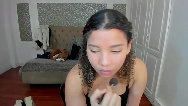 Mayaa ross online show from October 7, 2025, 1:50 am