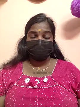 Snapshot of sulekha-mallu chatting on September 13, 2025, 5:51 am sulekha-mallu online show from September 13, 2025, 5:51 am