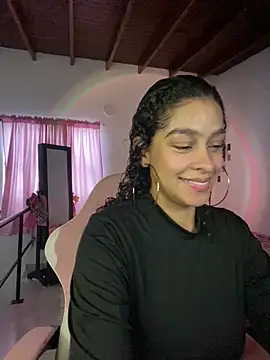 Snapshot of Arteatenea__ chatting on February 6, 2026, 8:49 pm Arteatenea online show from February 6, 2026, 8:49 pm