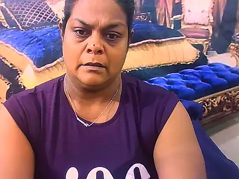 indianCherryPie online show from February 11, 2026, 5:18 am