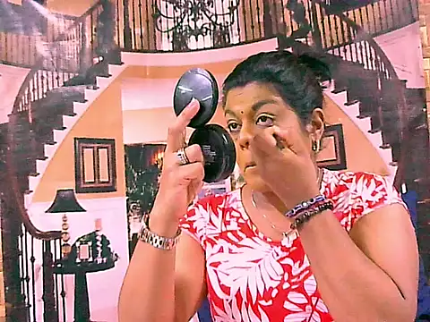 indianCherryPie online show from September 16, 2025, 5:30 am