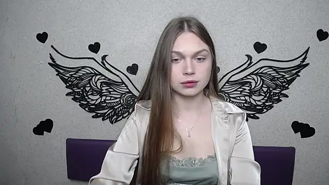 LaraPika online show from March 25, 2026, 6:02 am