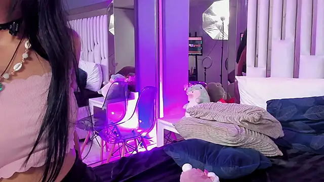 Kitty Eliffe online show from March 12, 2025, 1:58 am