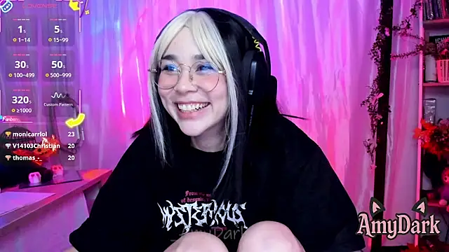 Snapshot of _AmyDark chatting on November 30, 2025, 12:22 am AmyDark online show from November 30, 2025, 12:22 am