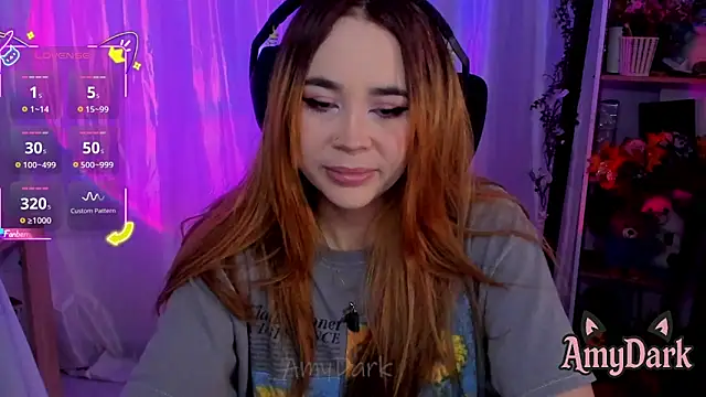 Snapshot of _AmyDark chatting on October 13, 2025, 6:53 pm AmyDark online show from October 13, 2025, 6:53 pm