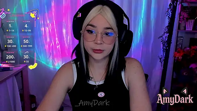 Snapshot of _AmyDark chatting on September 21, 2025, 11:54 pm AmyDark online show from September 21, 2025, 11:54 pm