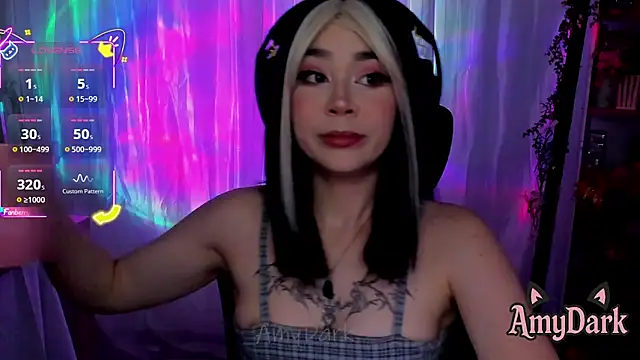 Snapshot of _AmyDark chatting on September 27, 2025, 11:05 am AmyDark online show from September 27, 2025, 11:05 am