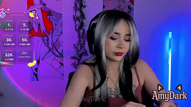  AmyDark online show from April 3, 2026, 6:25 pm