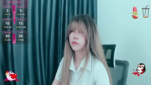 -Poison-Ivy- online show from December 18, 2024, 11:56 am