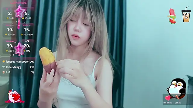 -Poison-Ivy- online show from December 28, 2024, 12:56 pm