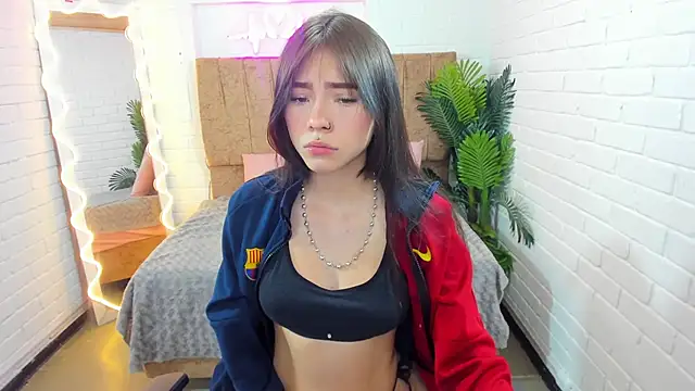 Roxanne tay online show from February 9, 2025, 7:19 pm