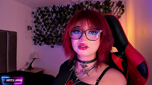 Kitty Gang online show from September 10, 2025, 2:10 am