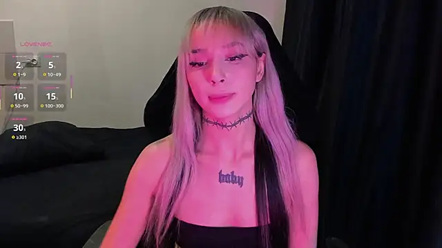 MilaAsh online show from February 22, 2026, 6:49 am