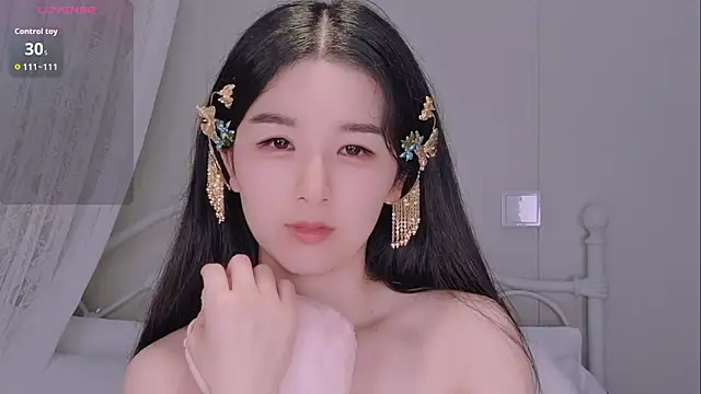 Snapshot of BingLin- chatting on June 3, 2026, 7:40 pm BingLin- online show from June 3, 2026, 7:40 pm