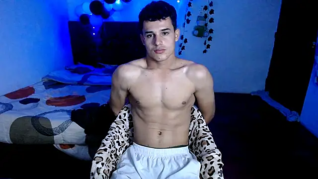 freddy romas online show from December 3, 2025, 2:23 am