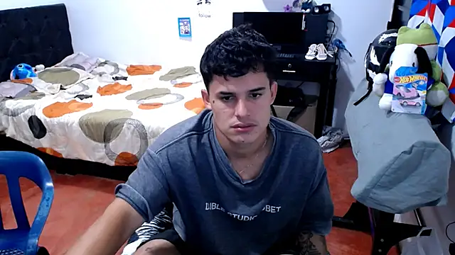 Snapshot of freddy_romas chatting on May 29, 2026, 4:40 am freddy romas online show from May 29, 2026, 4:40 am