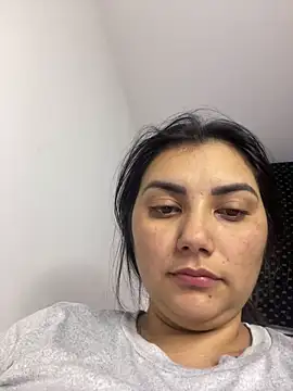 Snapshot of Lili-52 chatting on February 22, 2025, 7:36 pm Lili-52 online show from February 22, 2025, 7:36 pm