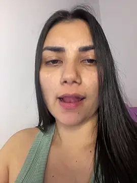 Snapshot of Lili-52 chatting on February 26, 2025, 4:16 pm Lili-52 online show from February 26, 2025, 4:16 pm